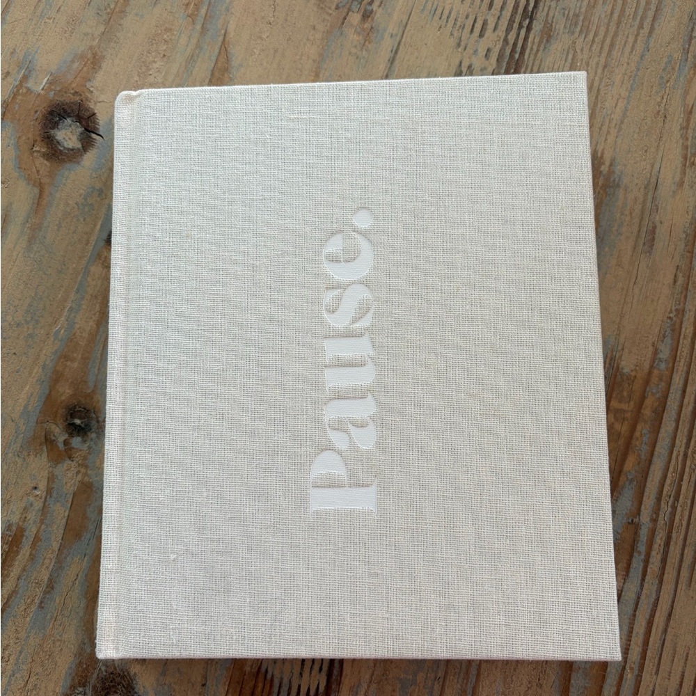 NWT “PAUSE” Axel and Ash Hardcover 52 week journal